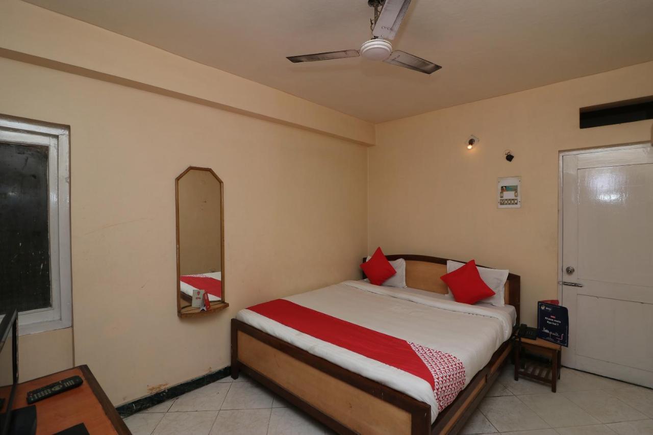 Oyo 17424 Hotel Swagat Gaya Esterno foto