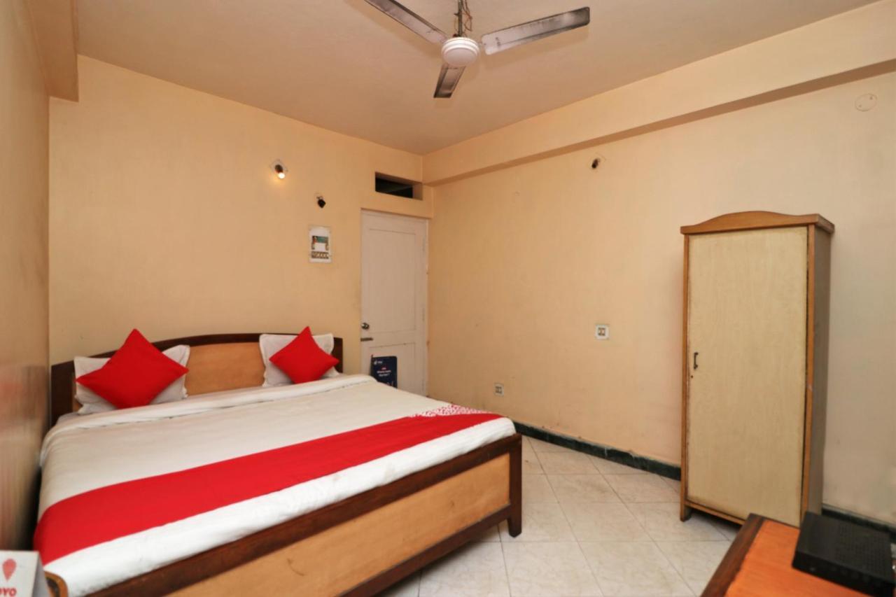 Oyo 17424 Hotel Swagat Gaya Esterno foto