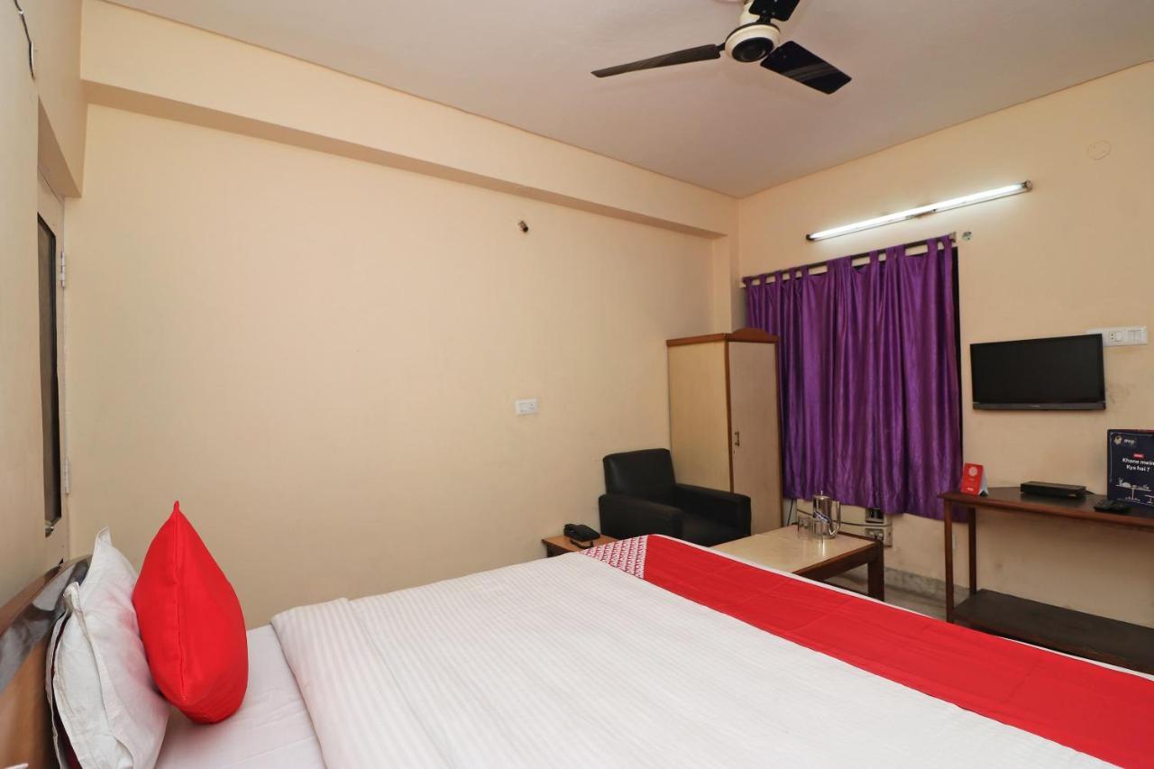 Oyo 17424 Hotel Swagat Gaya Esterno foto